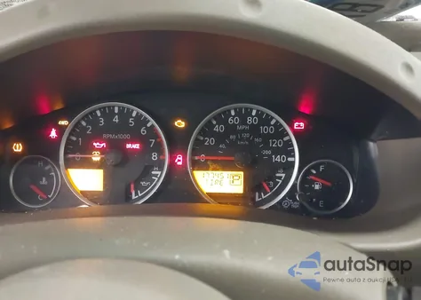 2012 Nissan Pathfinder S z USA, uszkodzony, nr VIN 5N1AR1NB2CC637853